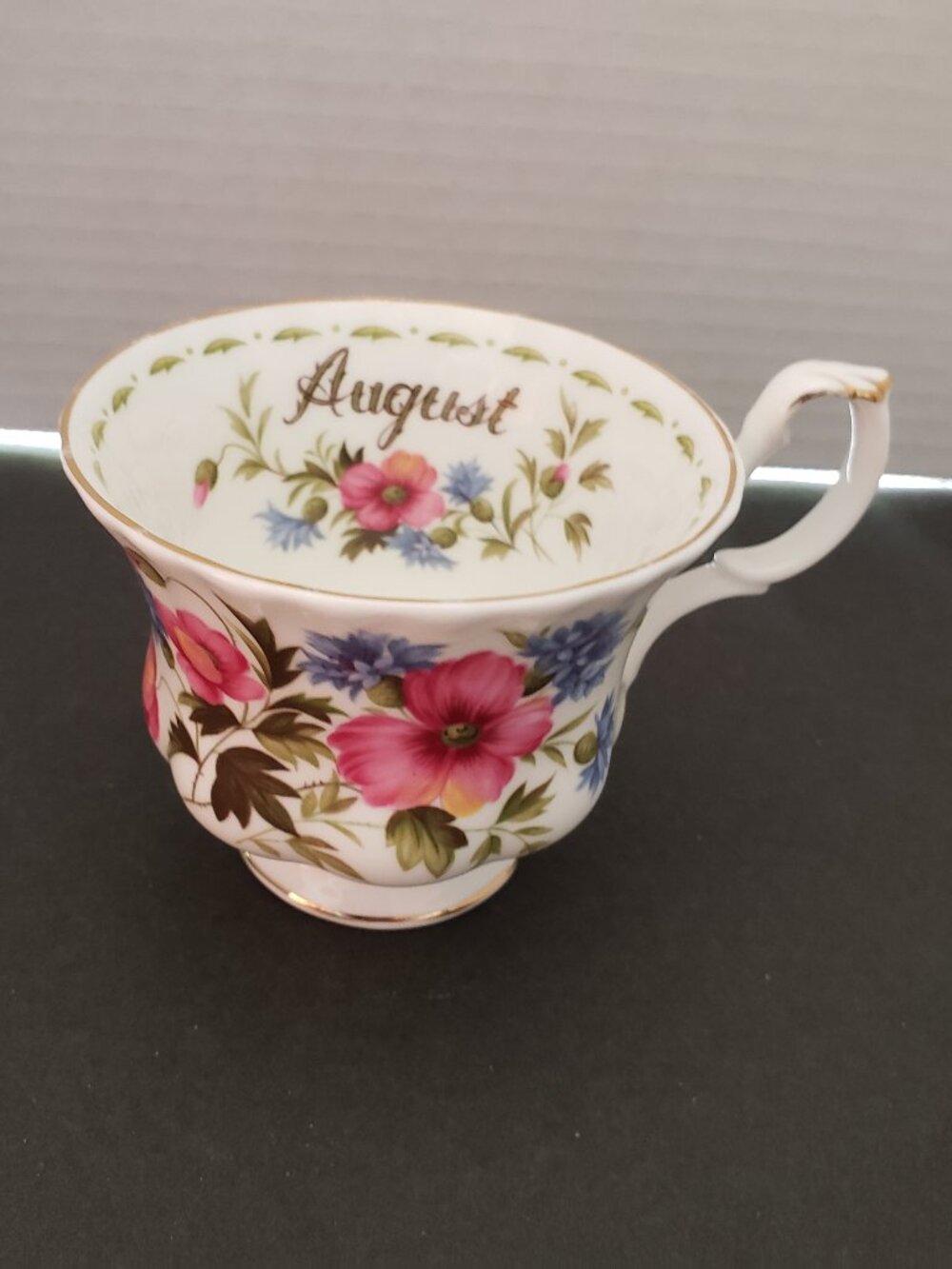Royal Albert Flower of the Month August Fine Bone China Coffee Tea Cup poppy